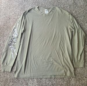 VS PINK Long Sleeve green bling script tshirt